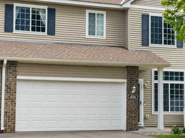 424 Frederick Circle, Unit 606, Hastings, MN 55033