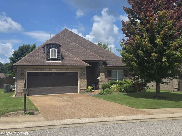 25 Copper Ridge Cove, Jackson, TN 38305