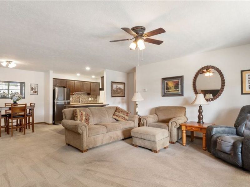 291 C Goosepond Road, Newark, OH 43055 Photo 4