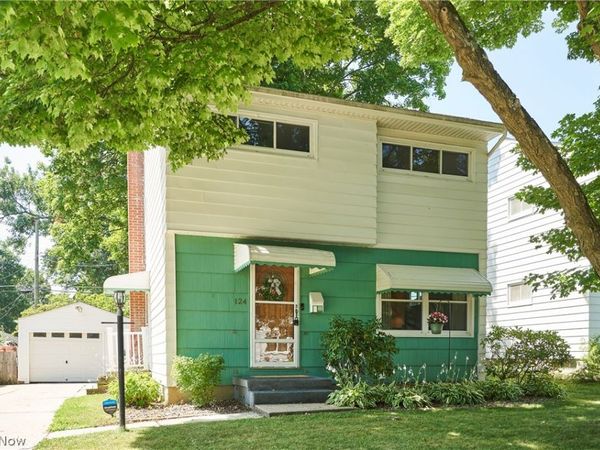 124 Filmore Avenue , Cuyahoga Falls, OH 44221