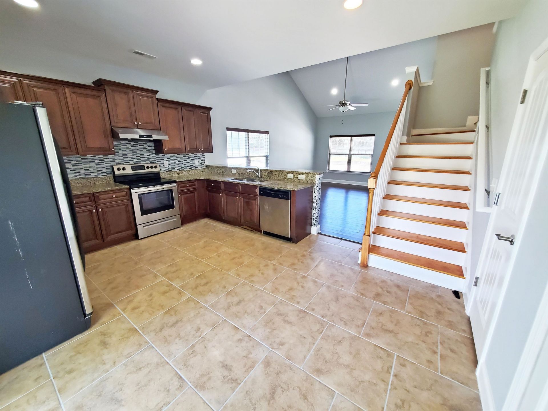 1017 Dinger Dr.  Photo 14