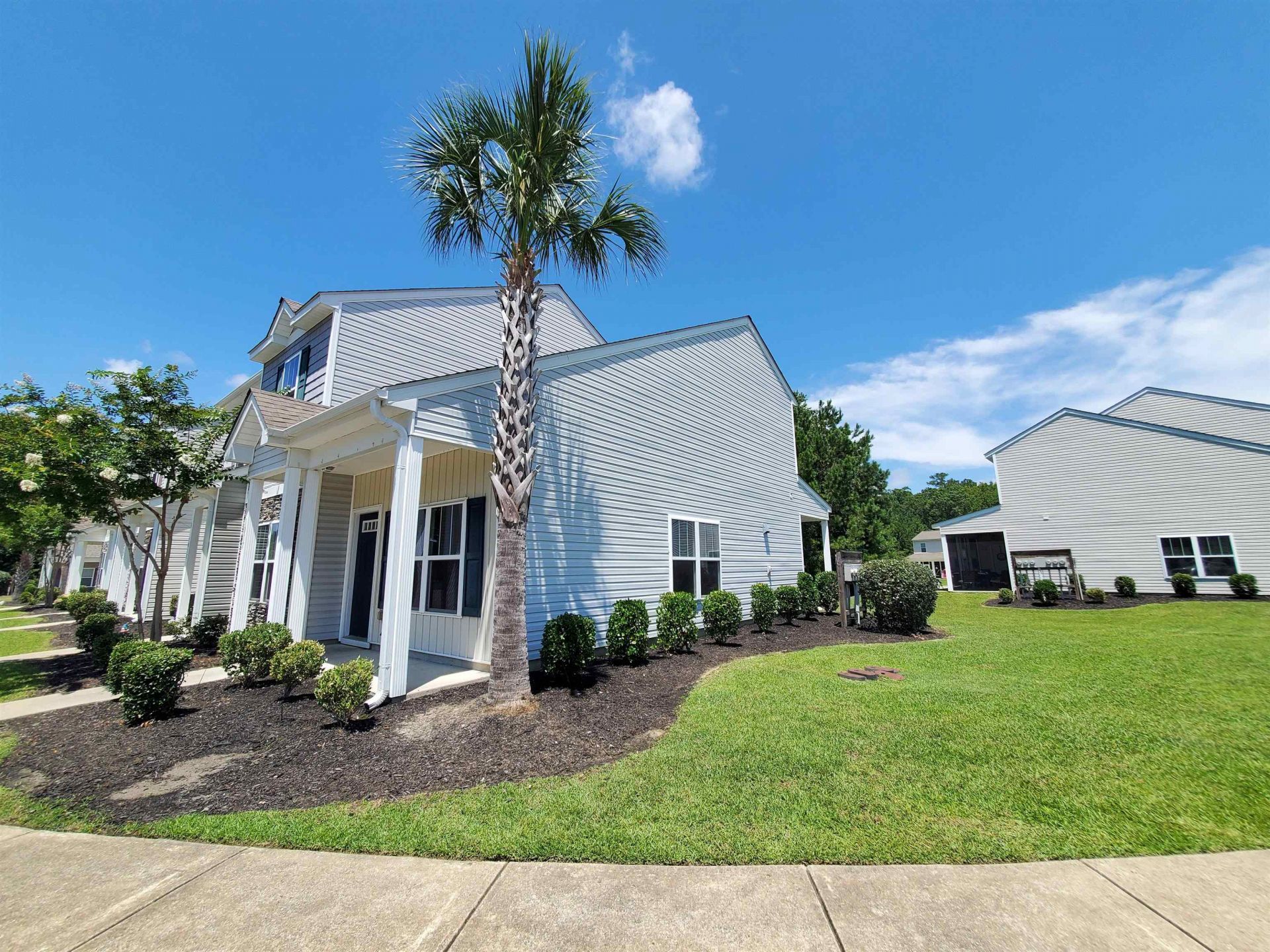 1017 Dinger Dr.  Photo 4