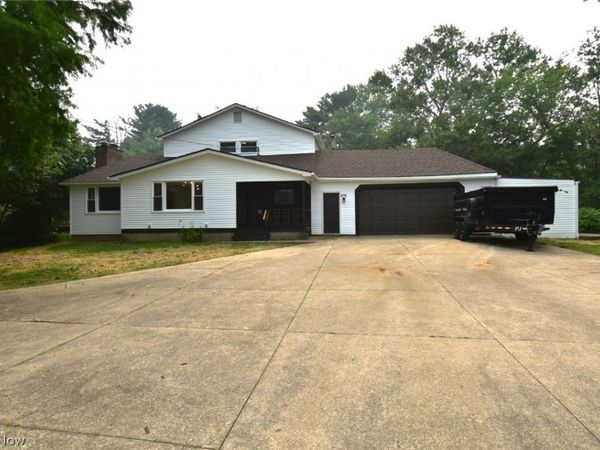 3125 Trump Avenue SE, Canton, OH 44707