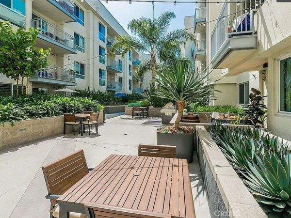 12655 Bluff Creek , Los Angeles, CA 90094
