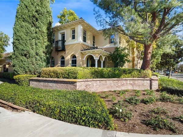 97 Rinaldi , Irvine, CA 92620