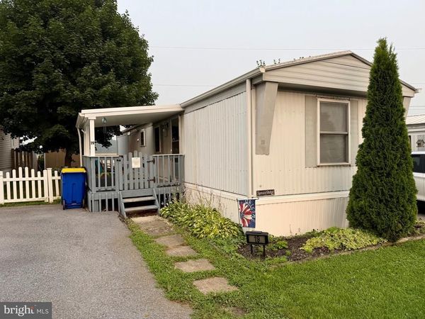 19 SUNFLOWER DRIVE , EPHRATA, PA 17522
