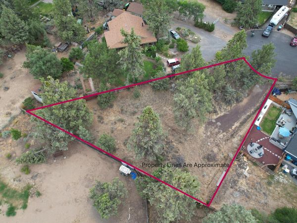 20686 Hawkin Place, Bend, OR 97701