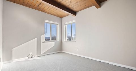 695 Denslowe Drive, Unit B, Reno, NV 89502 Photo