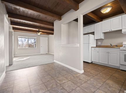 695 Denslowe Drive, Unit B, Reno, NV 89502 Photo