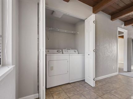 695 Denslowe Drive, Unit B, Reno, NV 89502 Photo