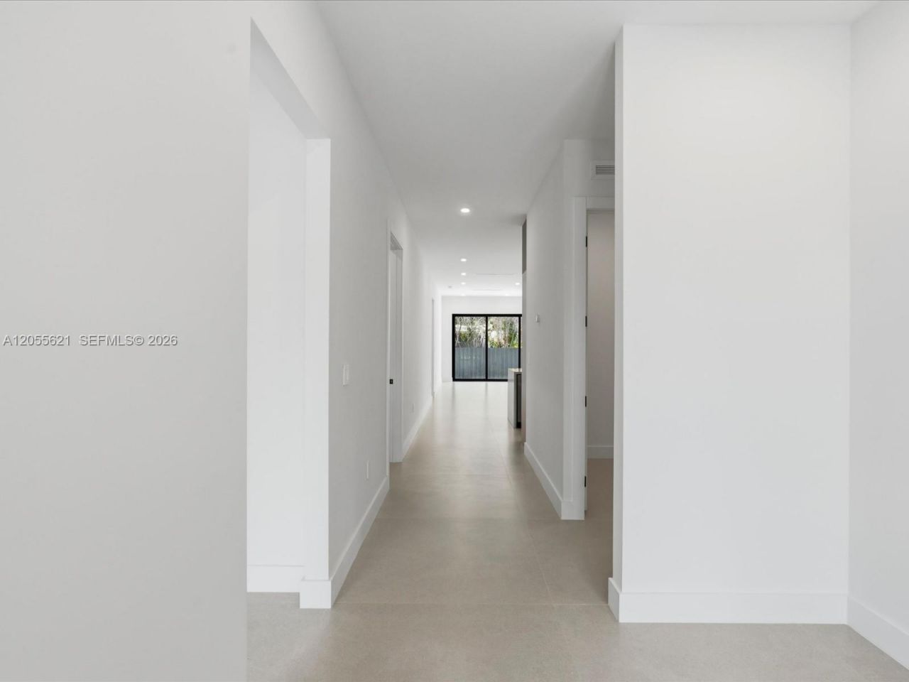 1621 SW 11th Ter, Miami, FL 33135 Photo