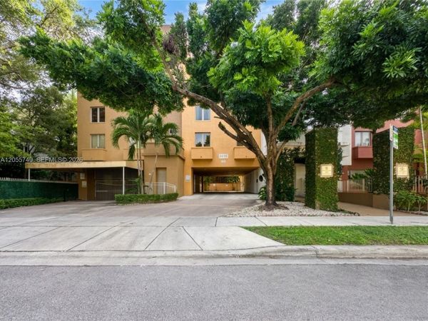 2630 SW 28th St , Unit 44, Miami, FL 33133