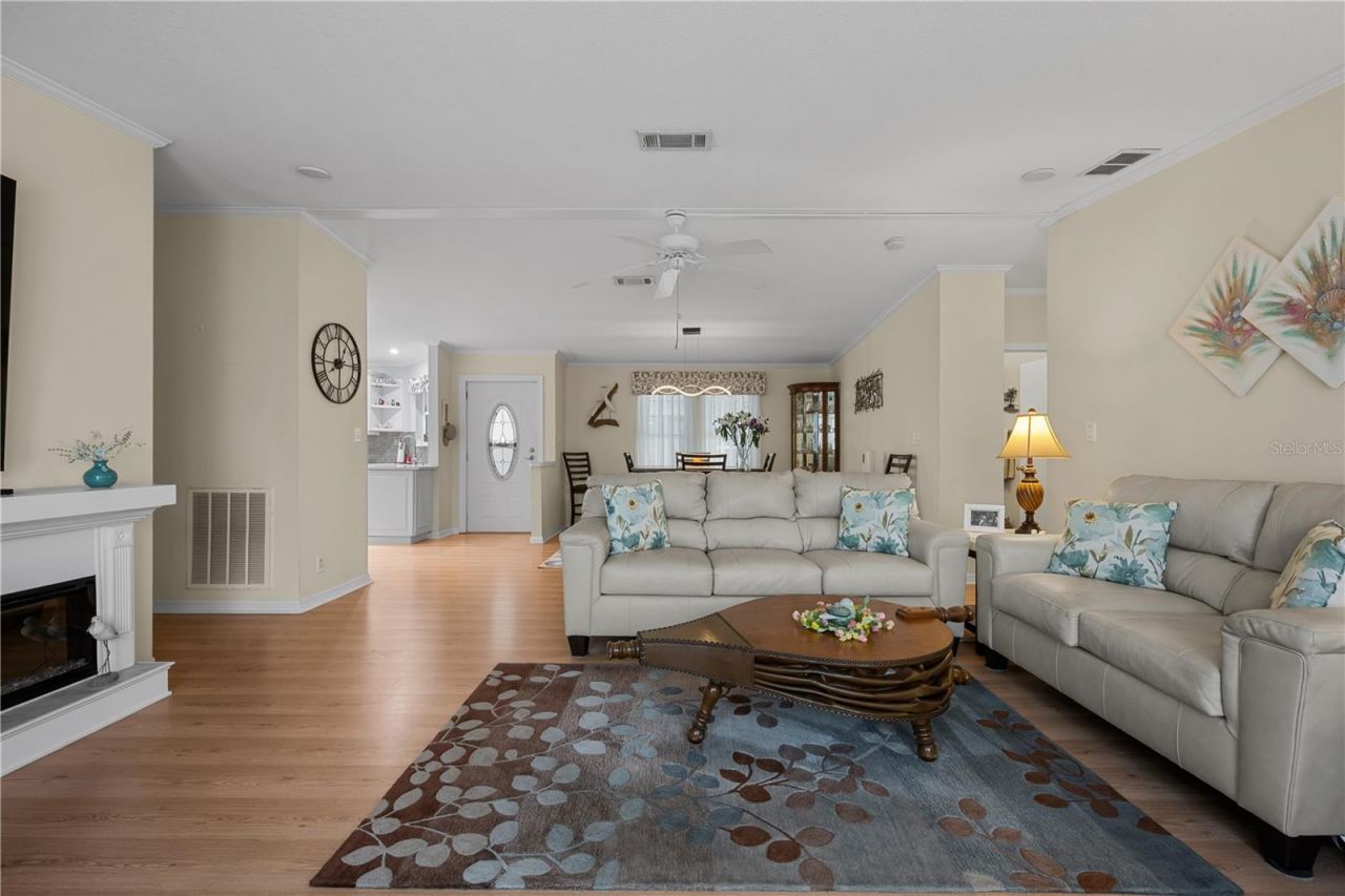8433 Regal Way, Palmetto, FL 34221 Photo