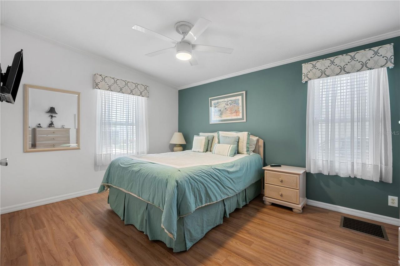 8433 Regal Way, Palmetto, FL 34221 Photo