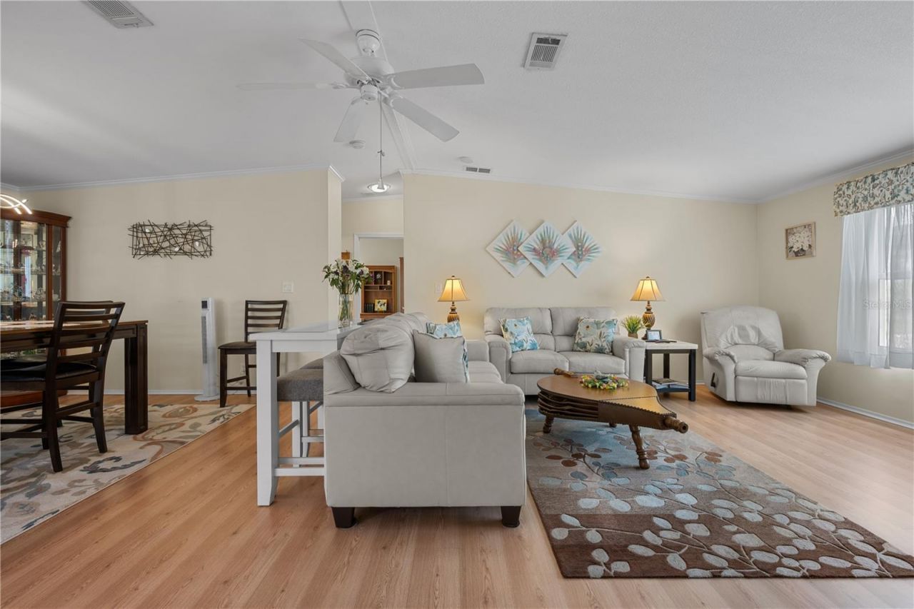 8433 Regal Way, Palmetto, FL 34221 Photo
