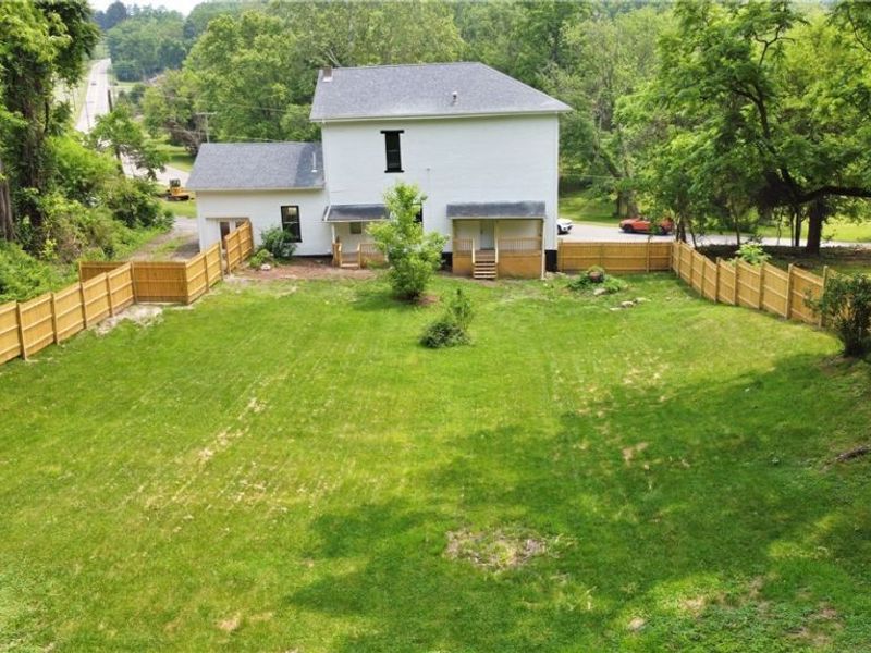 1521 Adamsville Road, Zanesville, OH 43701 Photo 5