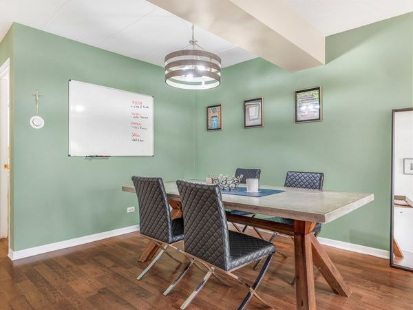 4530 W 93rd Street , Unit 2D, Oak Lawn, IL 60453
