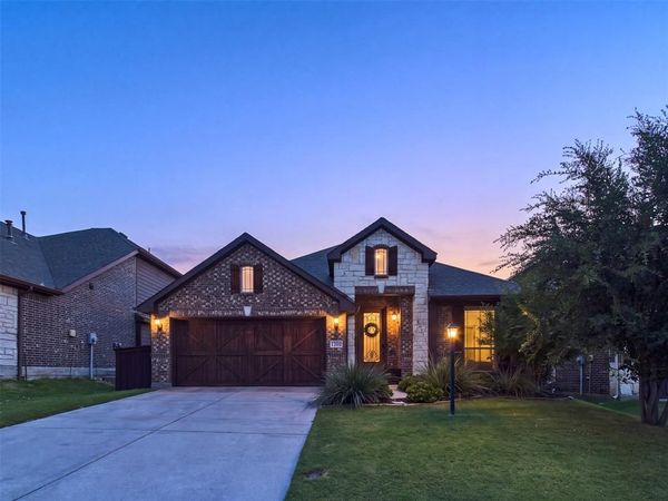 1104 Summer Lane, McKinney, TX 75071