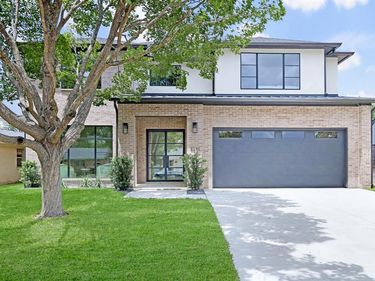 9621 Lanward Drive , Dallas, TX 75238