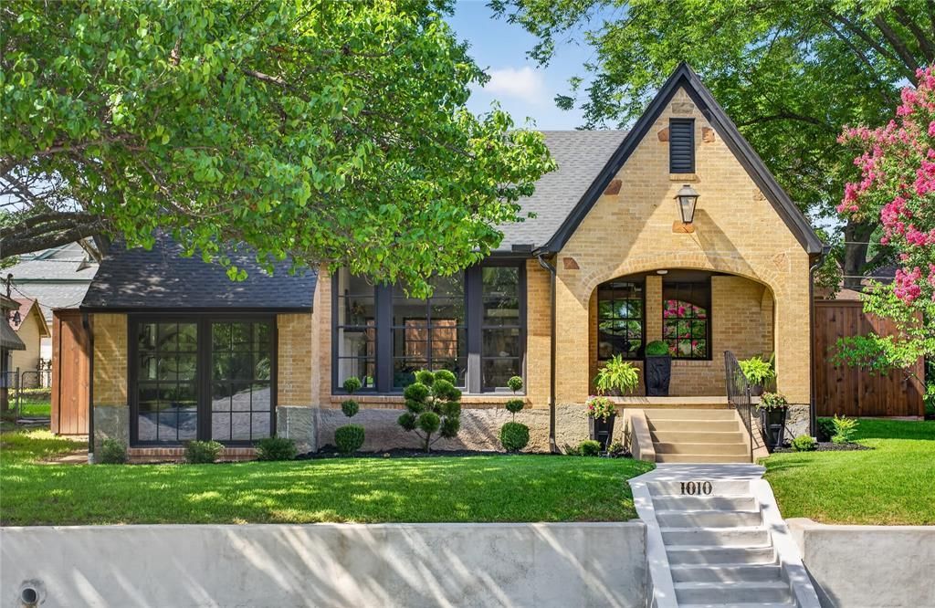 1010 Valencia Street, Dallas, TX 75223 Main Photo