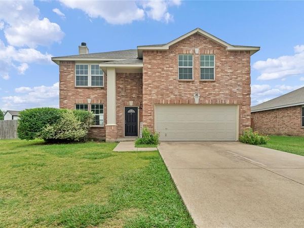 1301 Erin Court, Burleson, TX 76028