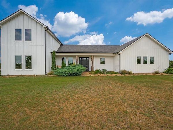 1346 County Road 2625, Decatur, TX 76234