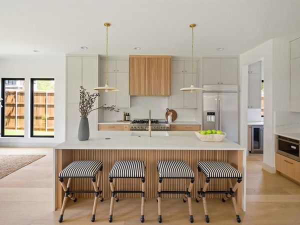 4347 Somerville Avenue, Dallas, TX 75206
