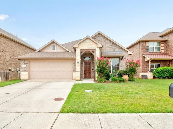 1809 SILVER OAKS , Gainesville, TX 76240