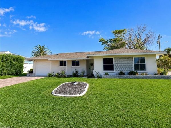 217 SE 40th ST , CAPE CORAL, FL 33904