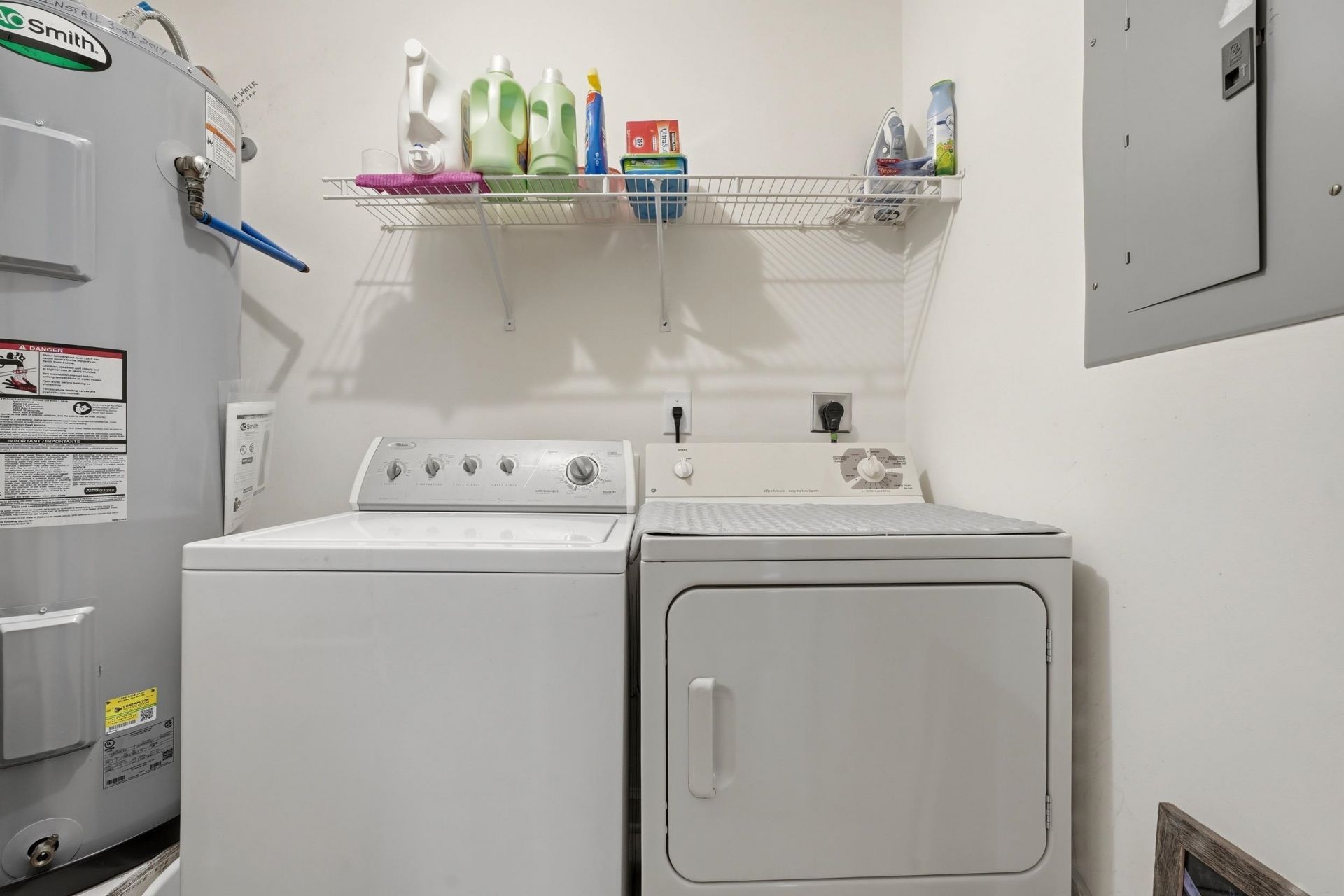 4305 Lotus Ct.  Photo 15