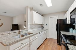 4305 Lotus Ct.  photo 4