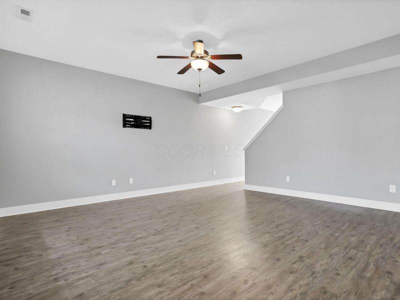 1980 Edison Street, Newark, OH 43055 Photo 7