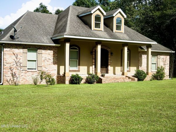 14254 Vidalia Road, Pass Christian, MS 39571