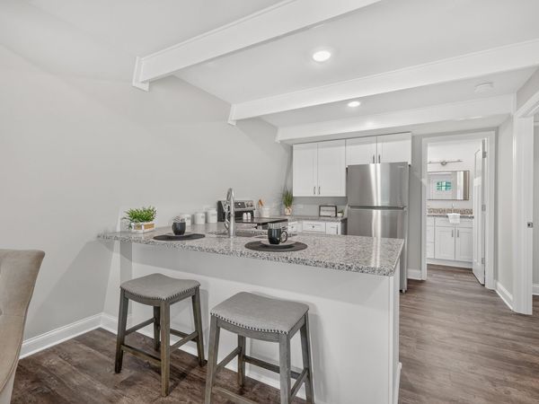 13 Chalet Dr , Manchester, TN 37355