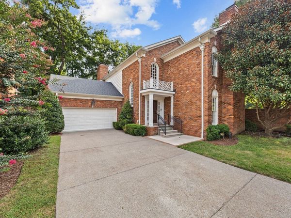 3600 Bowlingate Ln, Nashville, TN 37215