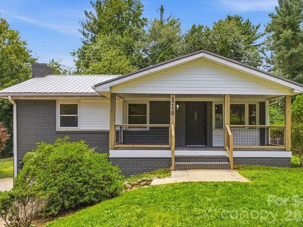 118 Willowbrook Road, Unit 51, Hendersonville, NC 28792