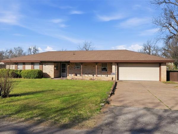904 S Donald Avenue, El Reno, OK 73036