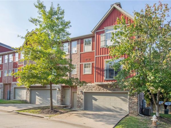 2852 W Hillshire Drive , Fayetteville, AR 72704