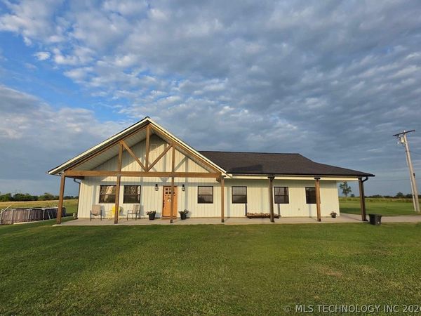 19400 S 300 Road , Morris, OK 74445