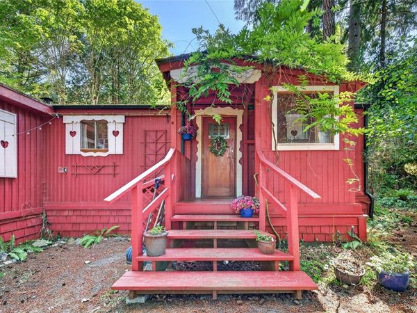 141 Pallot Way , Salt Spring, BC V8K 2M5
