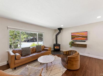 1826 Arrowhead Avenue, South Lake Tahoe, CA 96150 Photo