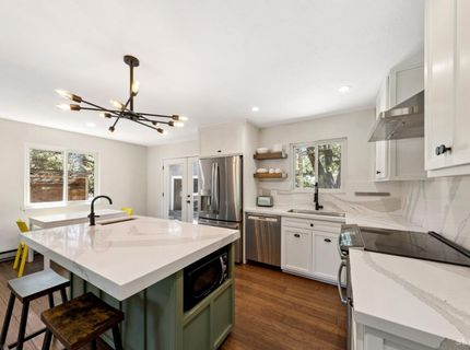 1826 Arrowhead Avenue, South Lake Tahoe, CA 96150 Photo