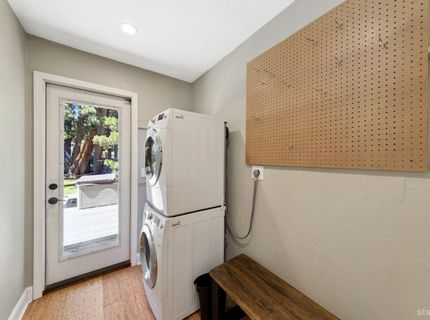 1826 Arrowhead Avenue, South Lake Tahoe, CA 96150 Photo
