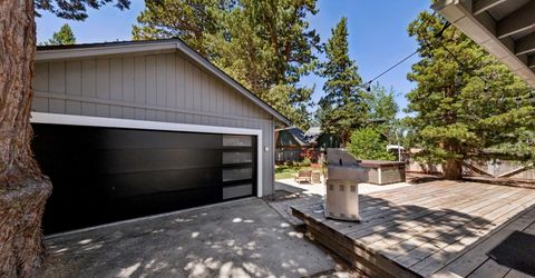1826 Arrowhead Avenue, South Lake Tahoe, CA 96150 Photo