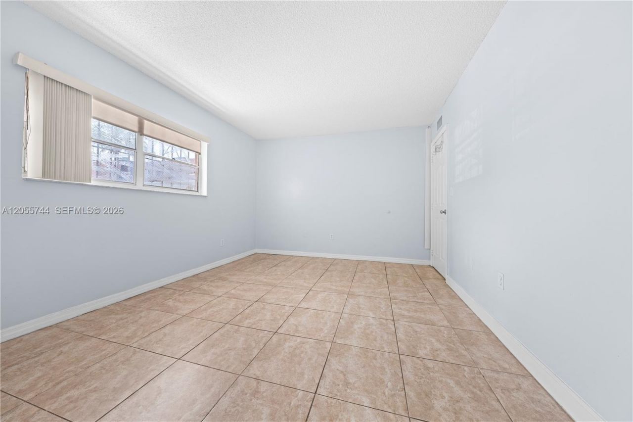 260 NW 107th Ave , Unit 110, Miami, FL 33172 Photo