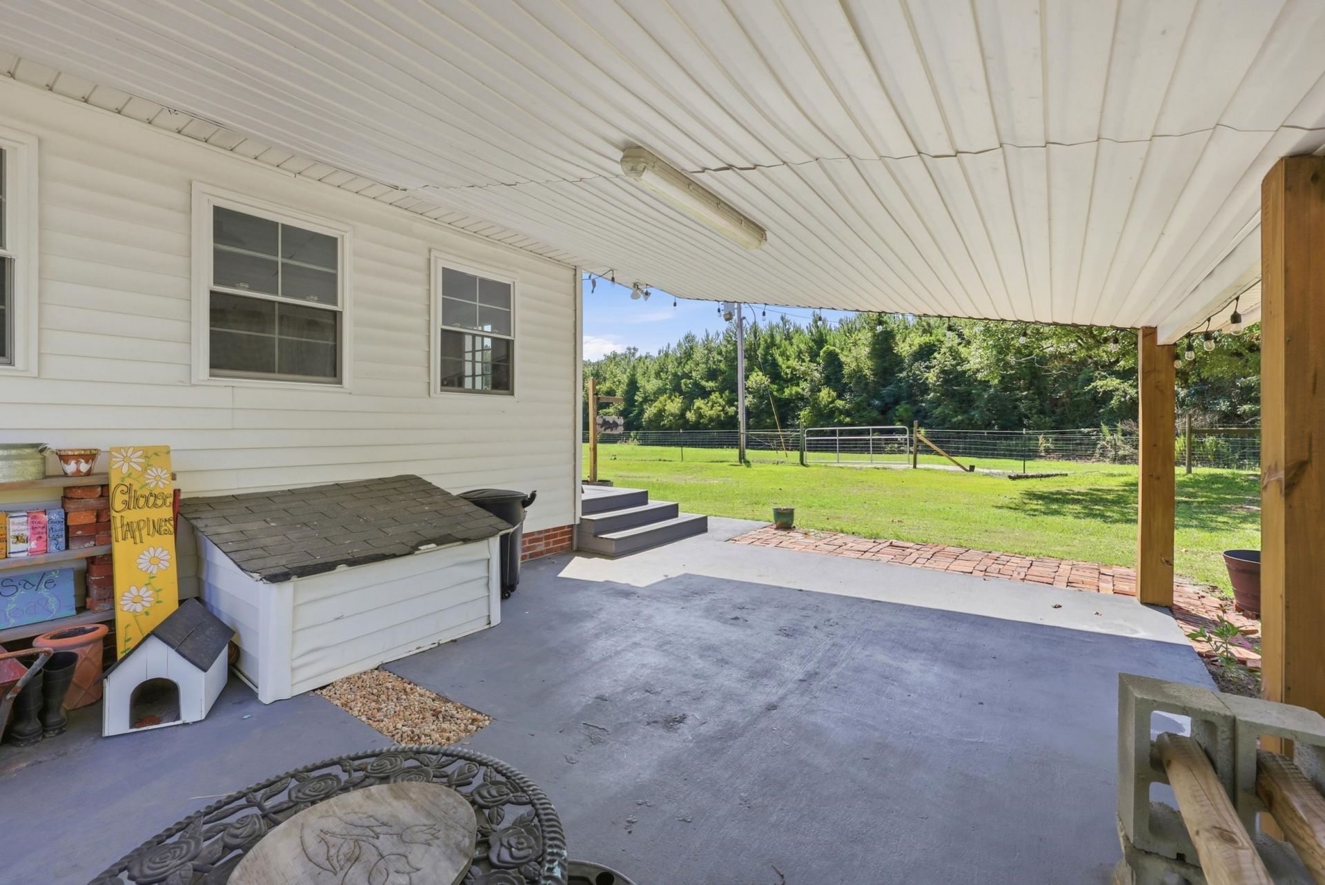 1361 Highway 521  Photo 28