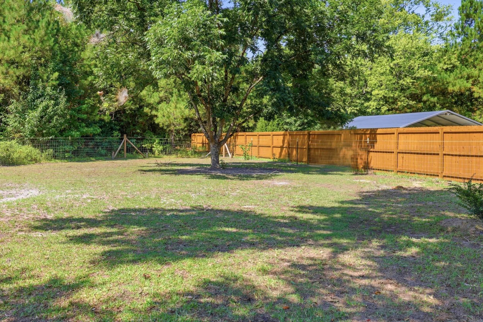 1361 Highway 521  Photo 33