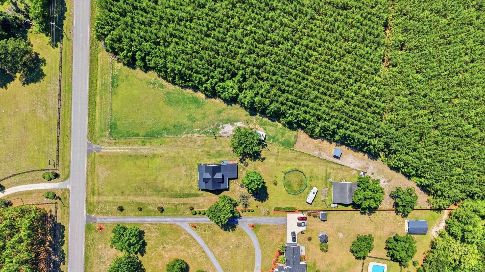1361 Highway 521  Photo 44