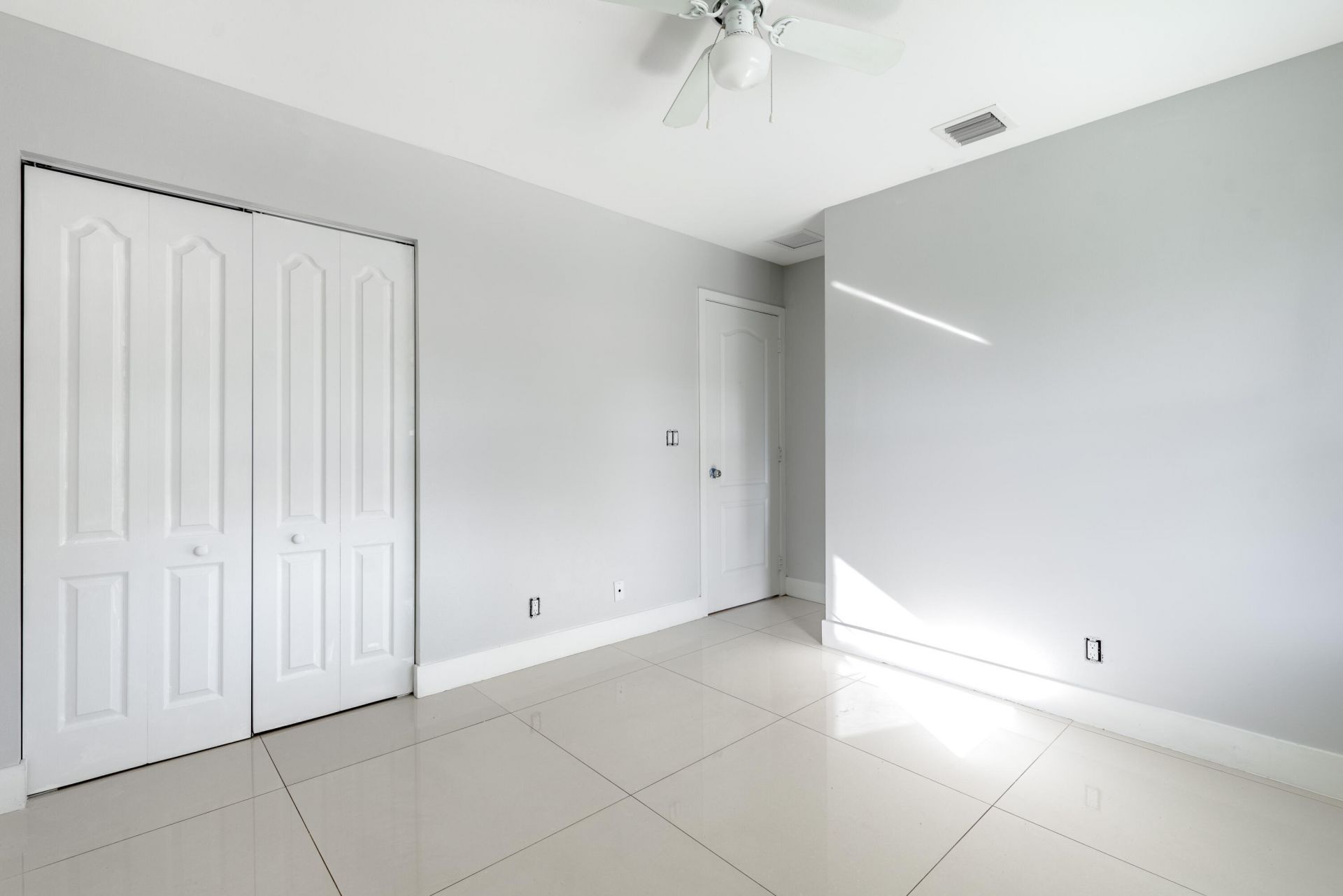 220 Perry Avenue, Unit B, Greenacres, FL 33463 Photo