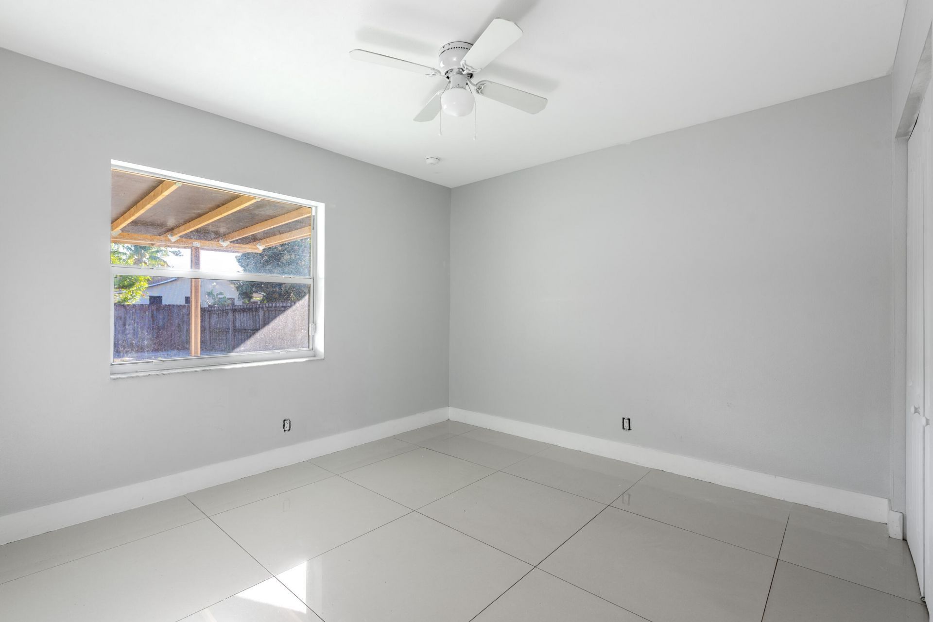 220 Perry Avenue, Unit B, Greenacres, FL 33463 Photo